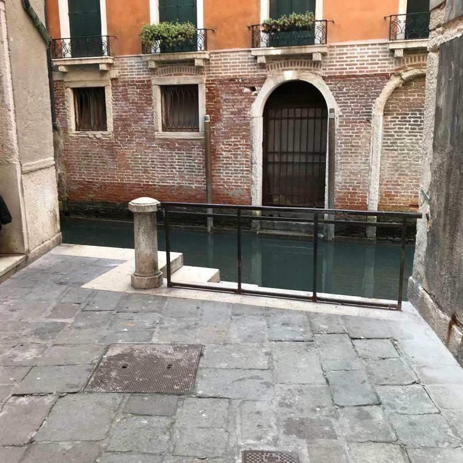 Le Due Corone Bed & Breakfast Venedig Exterior foto